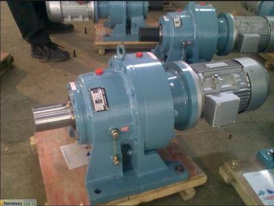 擺線針型減速機(jī)與無(wú)極變速器 上海廠家與五金機(jī)電設(shè)備市場(chǎng)解析